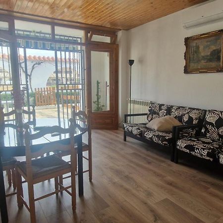 Apartamento En 安波拉 外观 照片